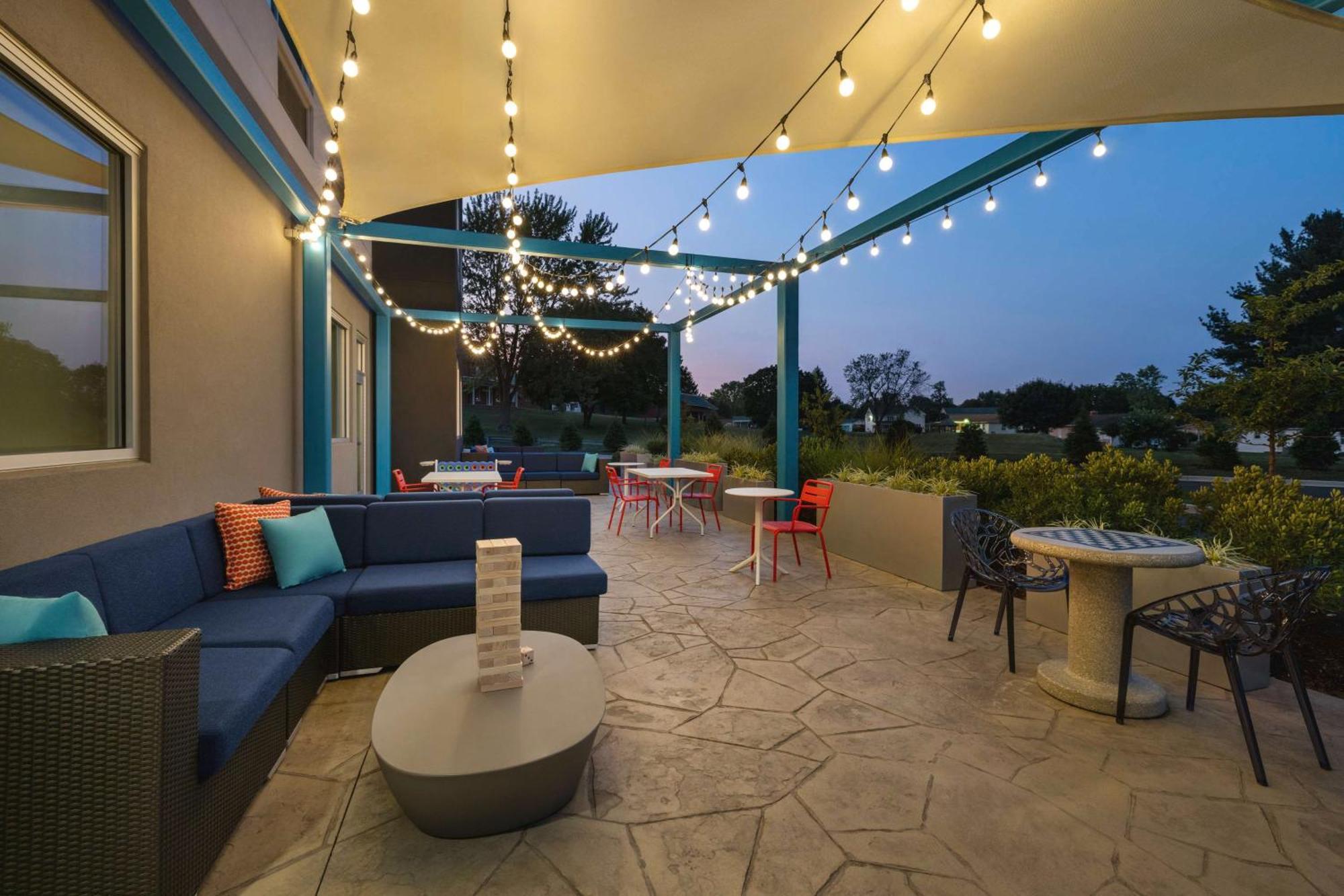 Hotel Tru By Hilton Martinsburg Exterior foto